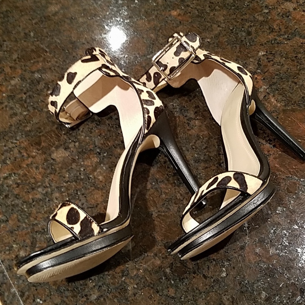 Shoes - Picture 3 of 3